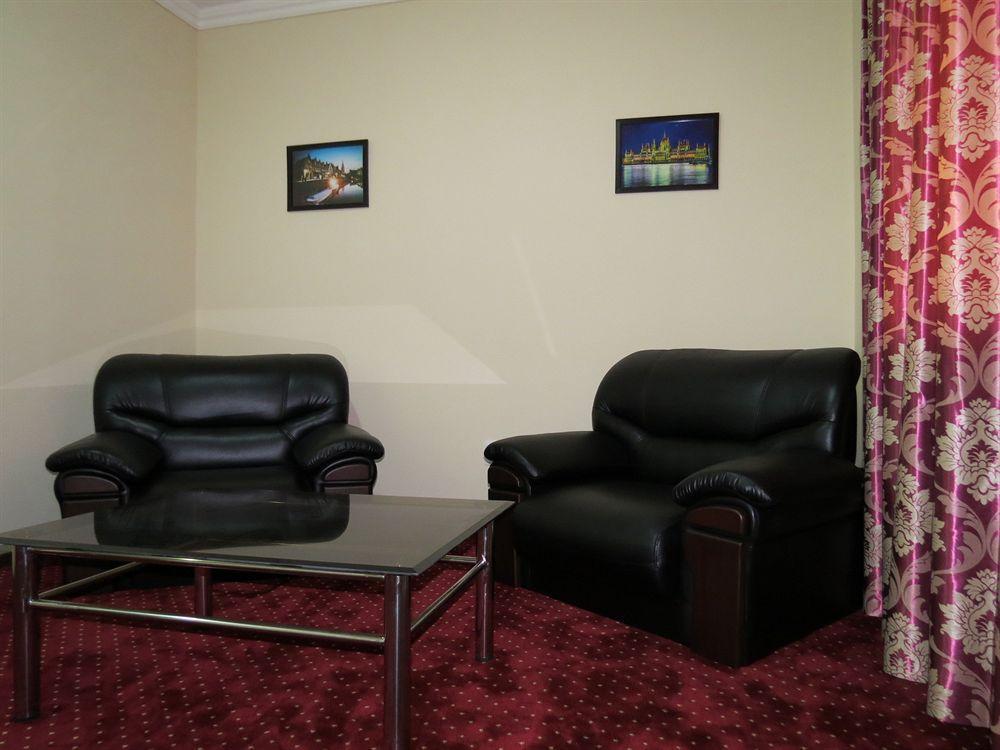 Rohat Hotel Chilonzor Taşkent Dış mekan fotoğraf
