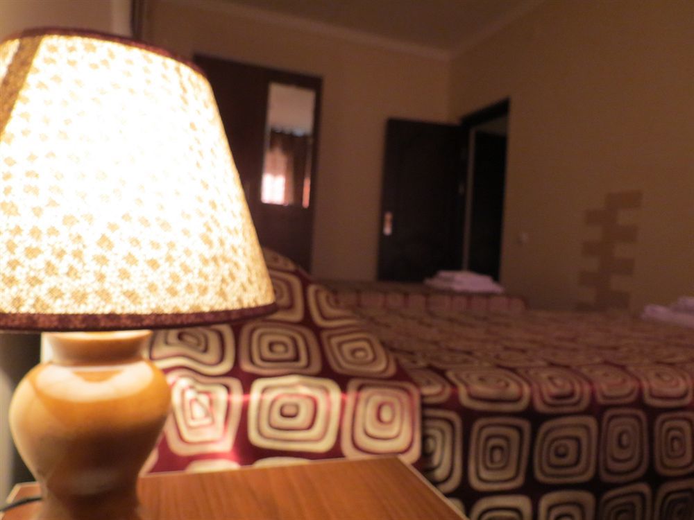 Rohat Hotel Chilonzor Taşkent Dış mekan fotoğraf